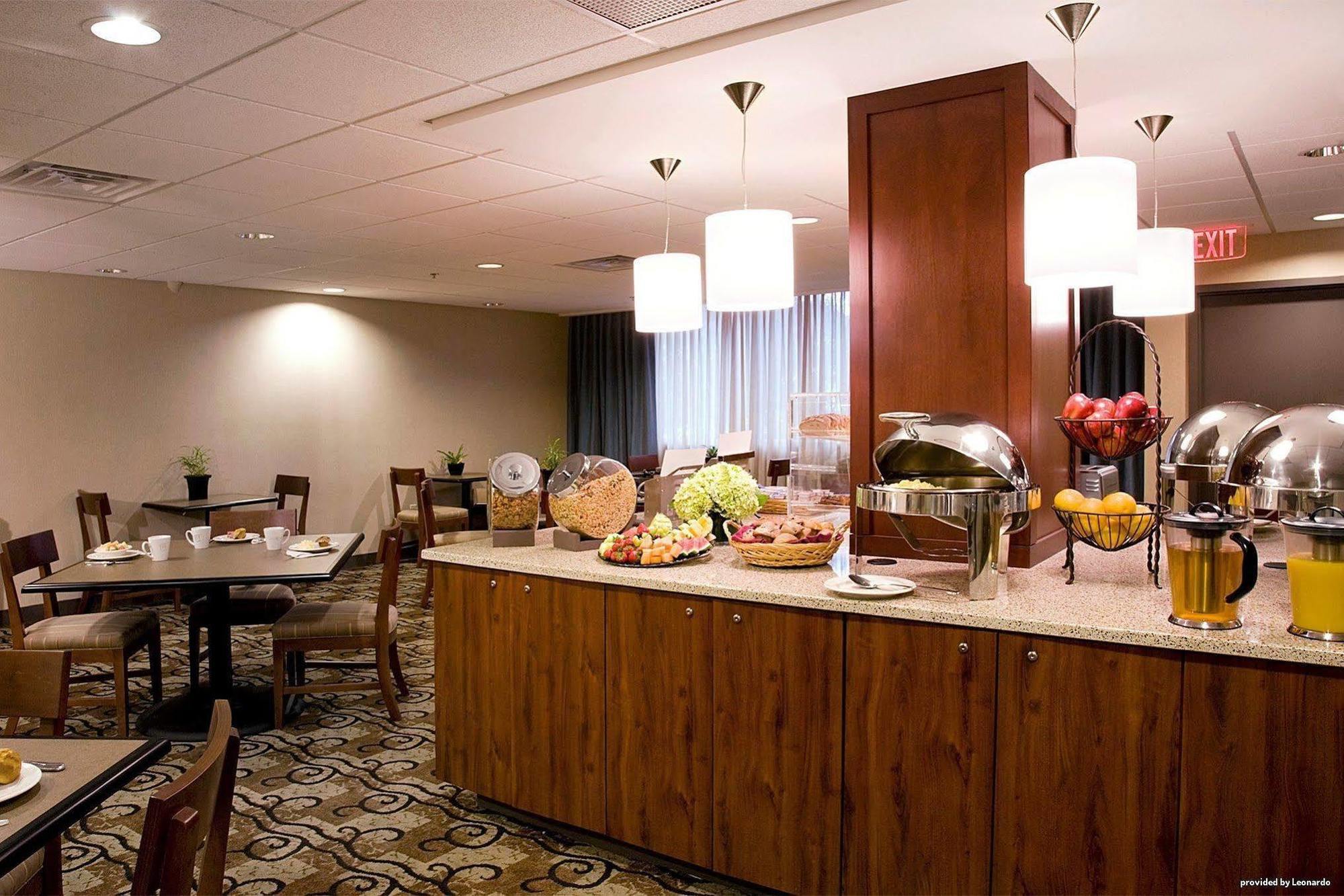 Freepoint Hotel Cambridge, Tapestry Collection By Hilton Restaurant foto